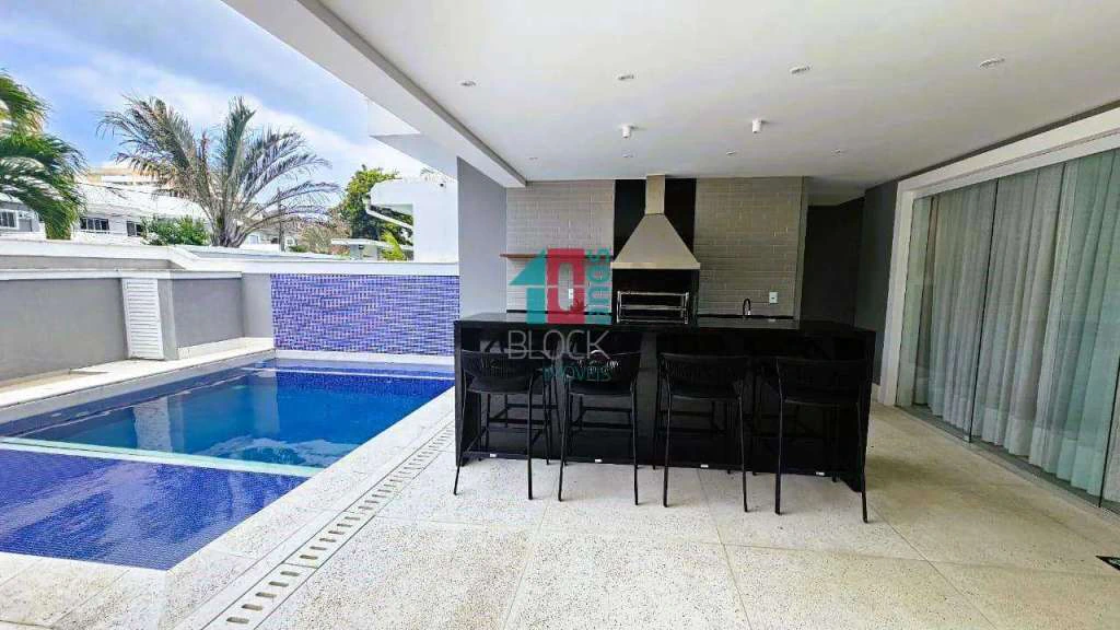 4-bedroom apartment with private garden and 364 m² — photo 3