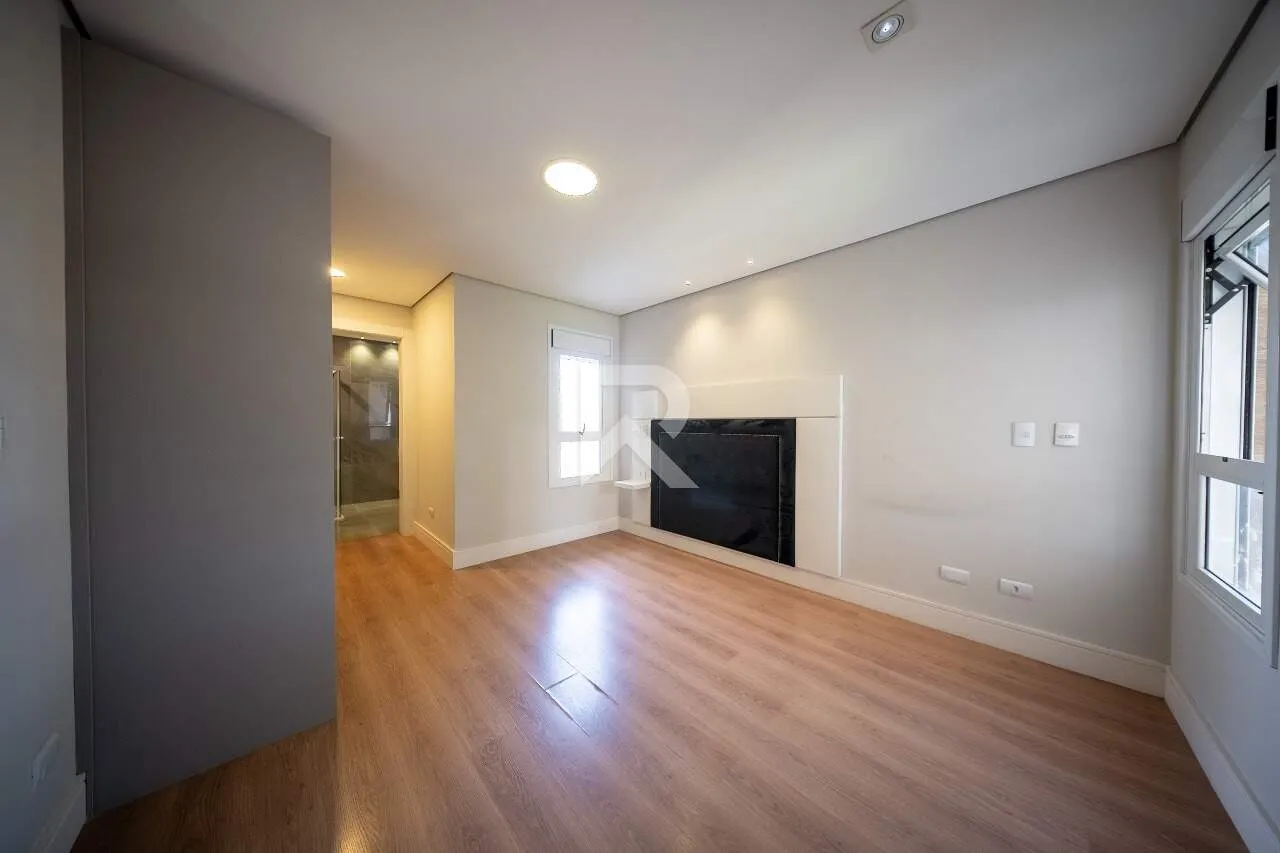 House, 441 m², with a private BBQ — photo 14