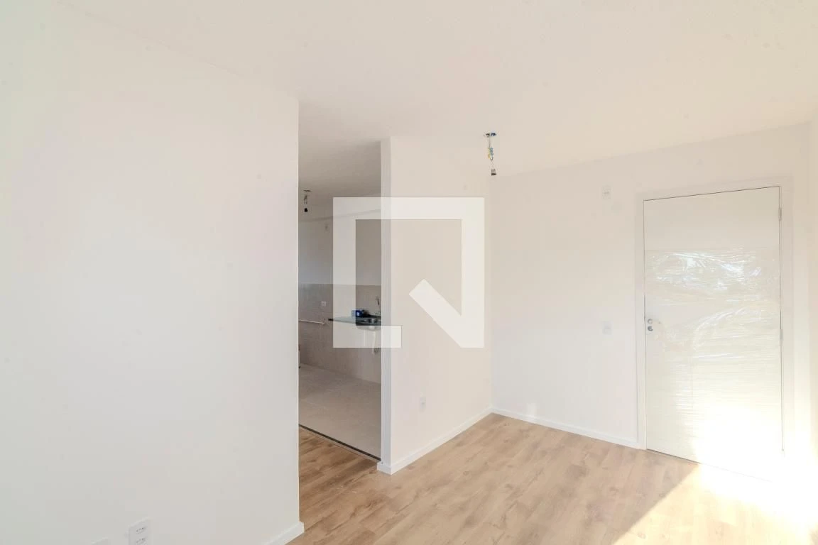 2-bedroom apartment with 1 bathroom, no parking — photo 21