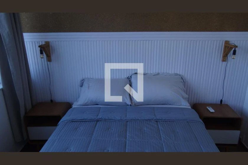 Furnished 2-bedroom apartment with balcony — photo 8