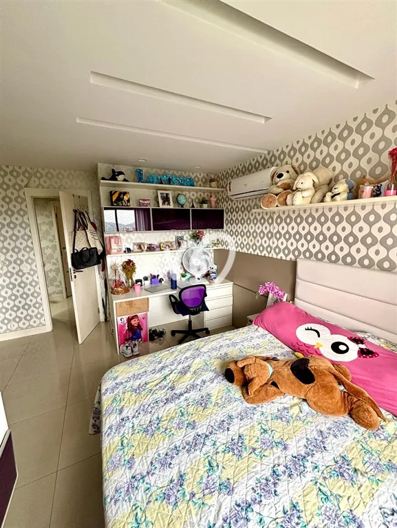 406 m² duplex penthouse with 4 en-suite rooms and view — photo 4
