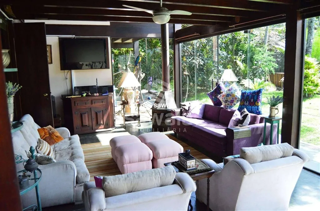 Casa com 4 quartos e 5 banheiros, bem cuidada — photo 27
