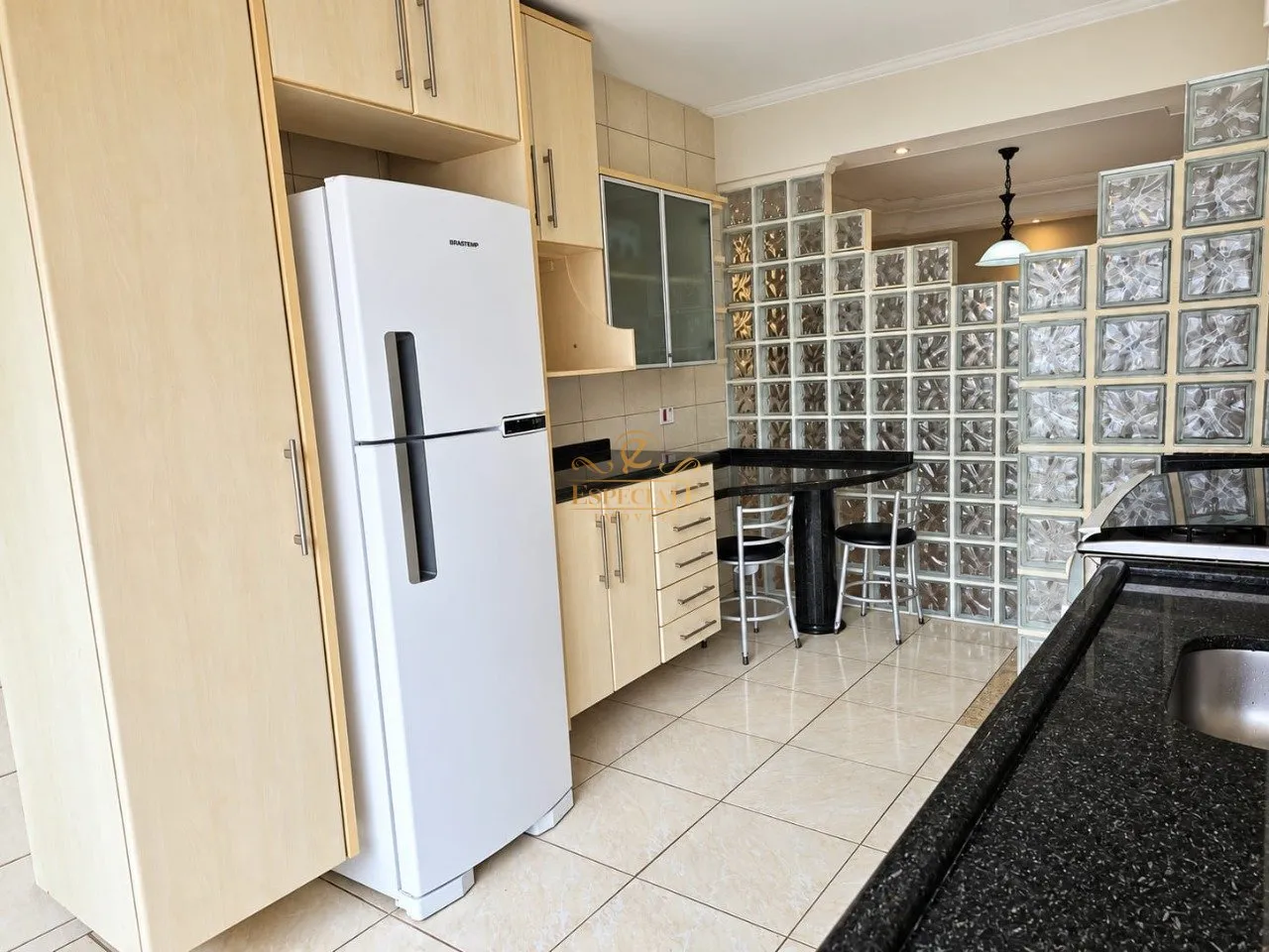 3-bedroom apartment with a bathtub in Curitiba