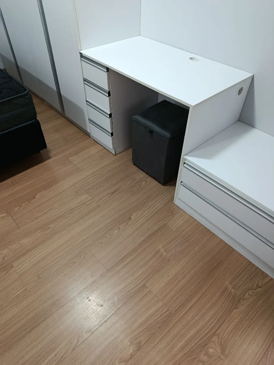 Furnished studio, 30 m², with a home office — photo 3