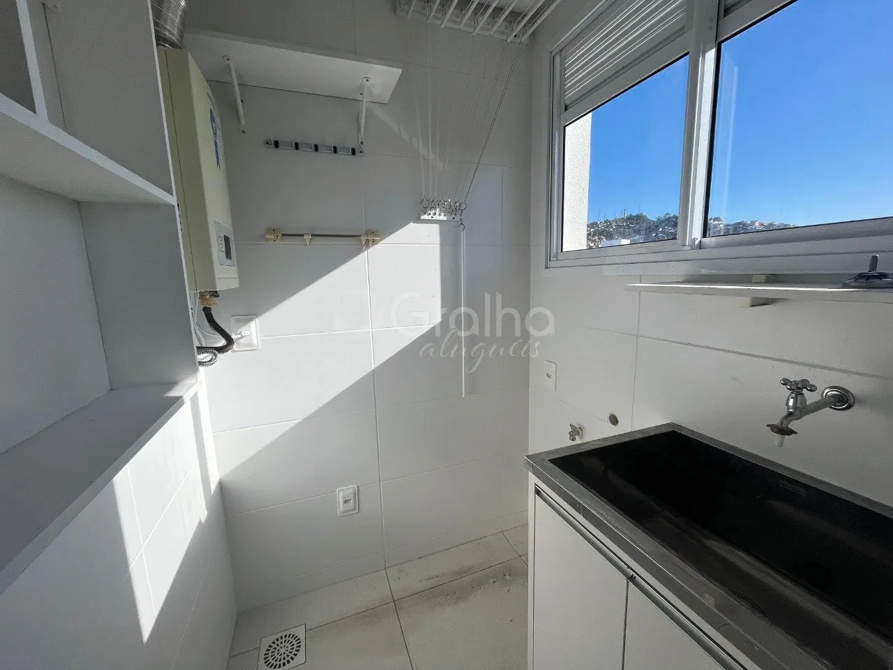 Furnished 2-bedroom apartment with 1 en-suite 94 m² — photo 20