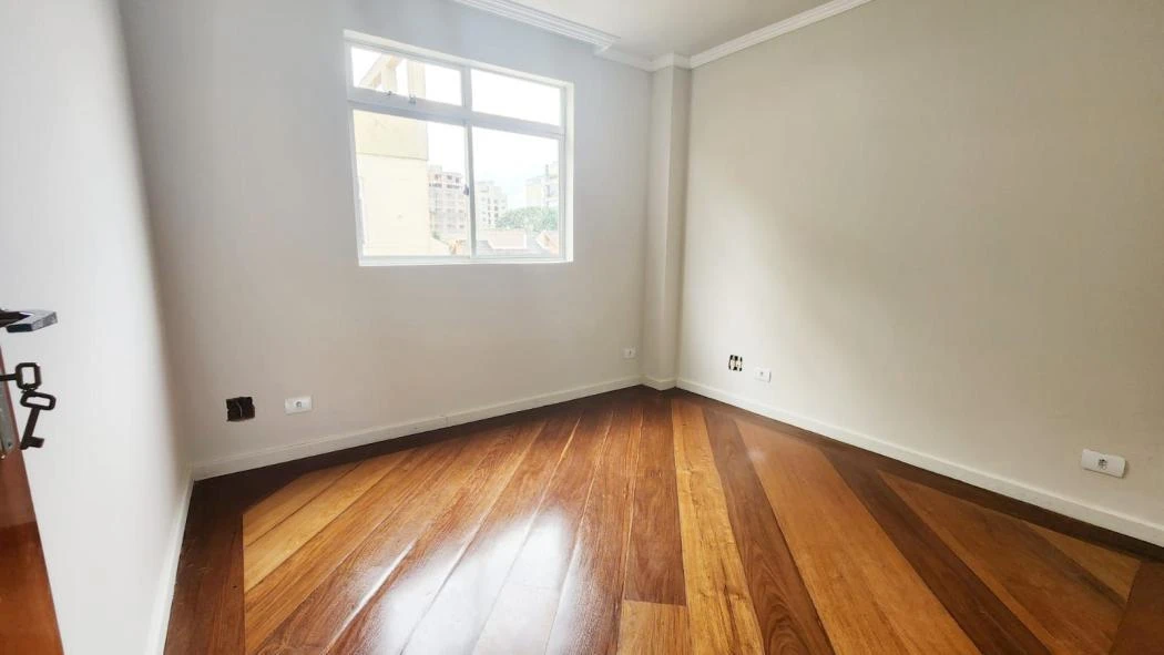 Ванна и 4 спальни: квартира 173 м² — photo 5
