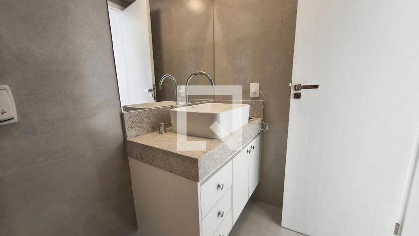 2 quartos e vista para as montanhas: apartamento de 55 m² — photo 2