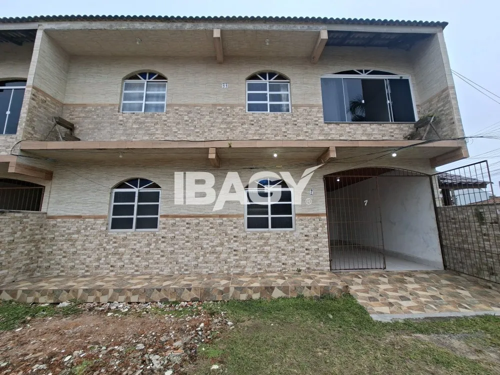 2-bedroom apartment with a private BBQ area