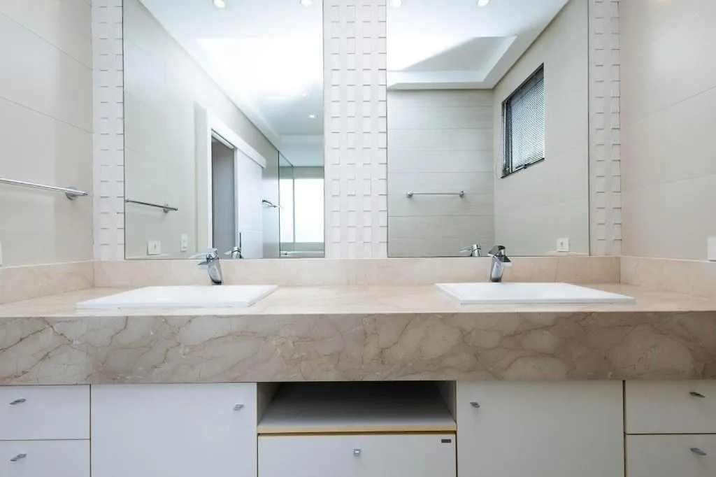 Furnished house 649 m² with 4 en-suite bedrooms — photo 72