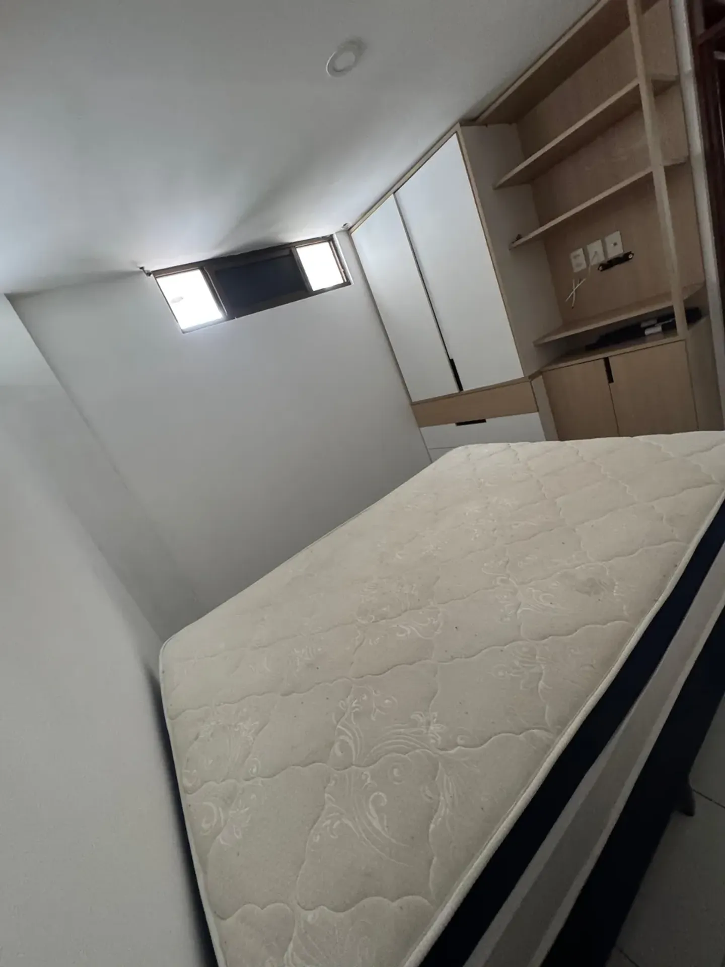 Furnished apartment with open-plan kitchen and 2 bedrooms — photo 4