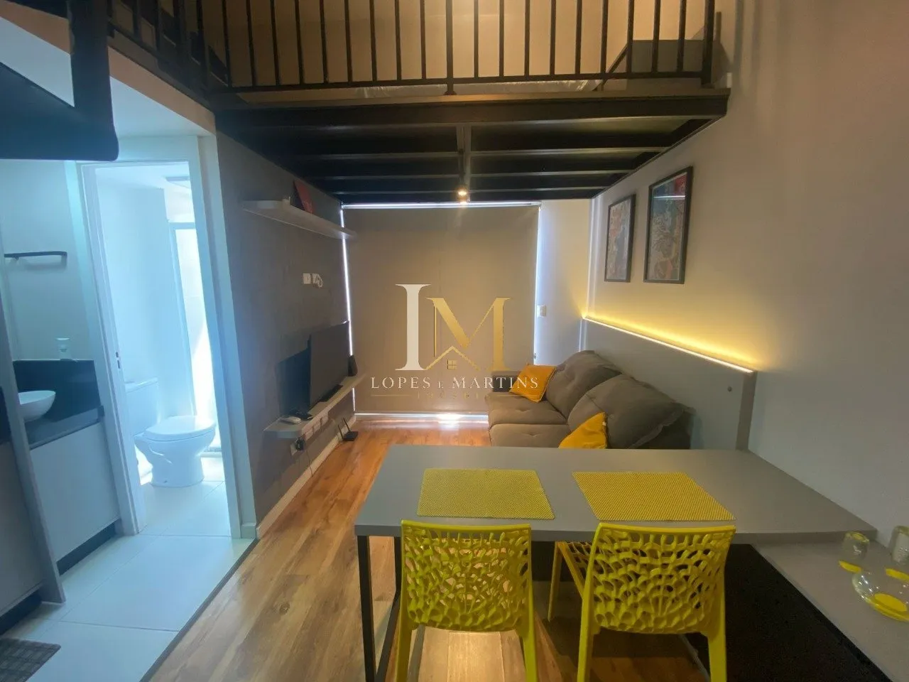 Furnished 1-bedroom apartment with 32 m² and balcony — photo 2
