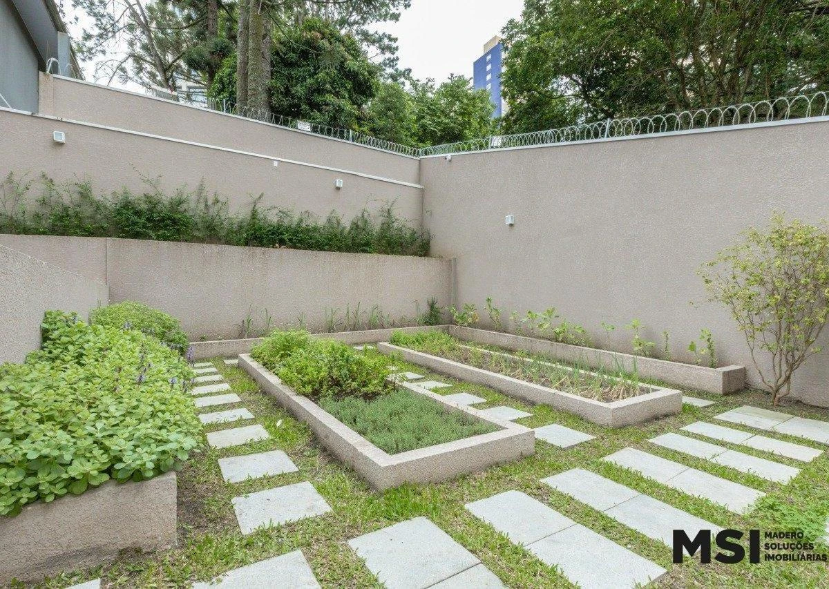 Балкон с грилем и 1 спальня: квартира 21 м² — photo 35