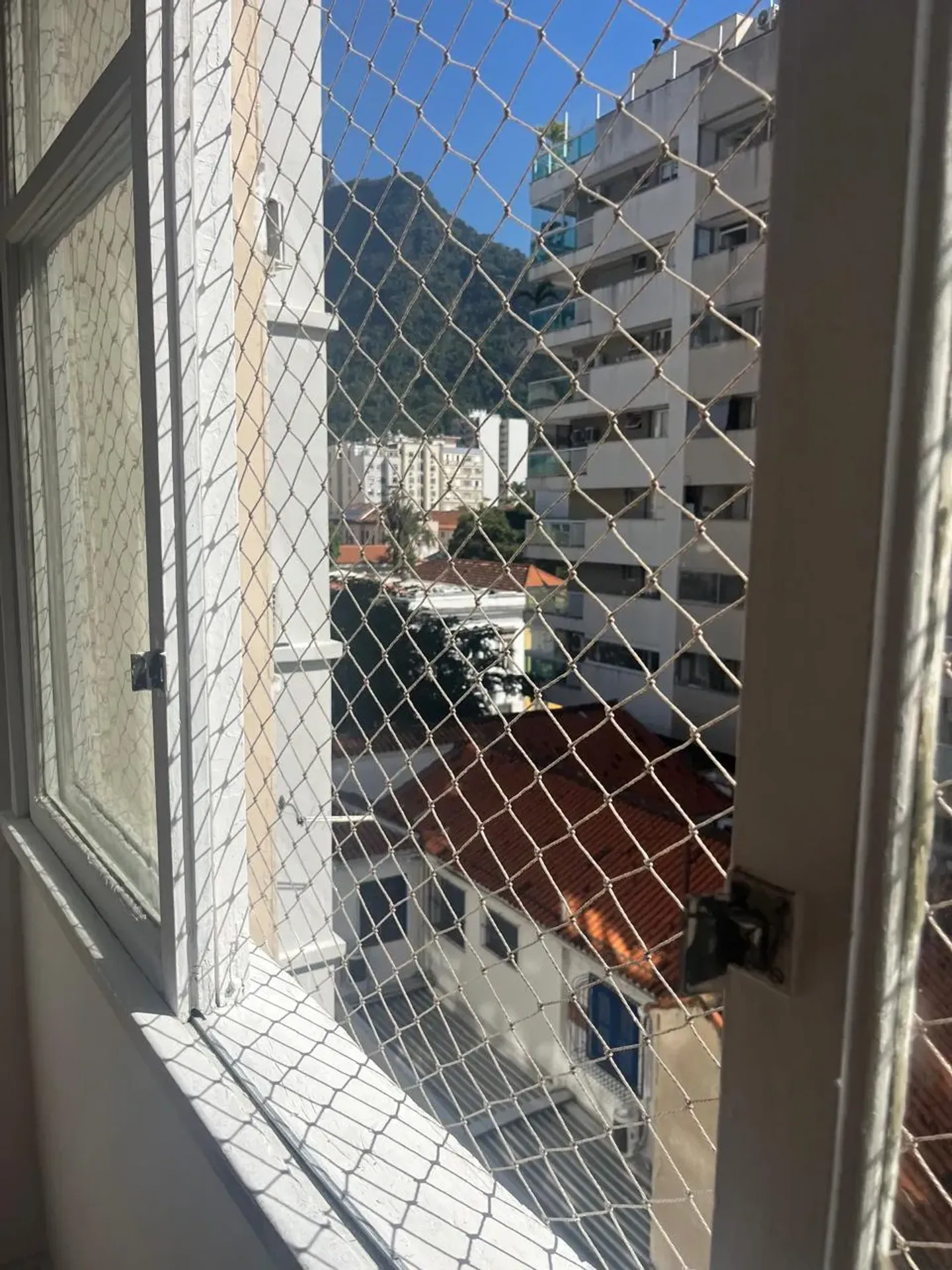Apartment with 3 bedrooms and 2 bathrooms — photo 25