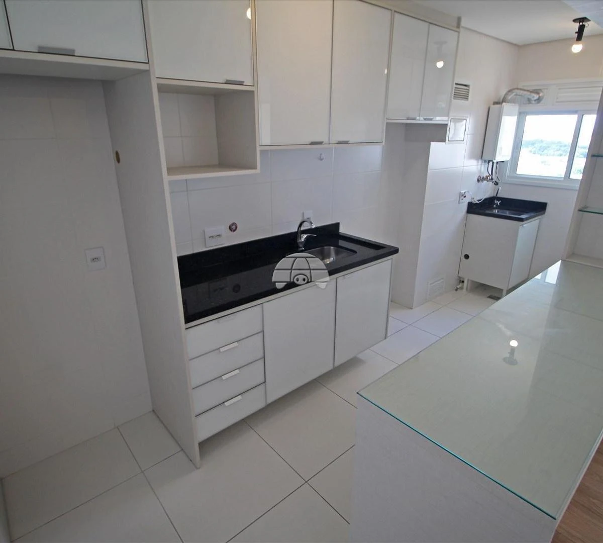 Home office in a 2-bedroom apartment, 69 m² — photo 2
