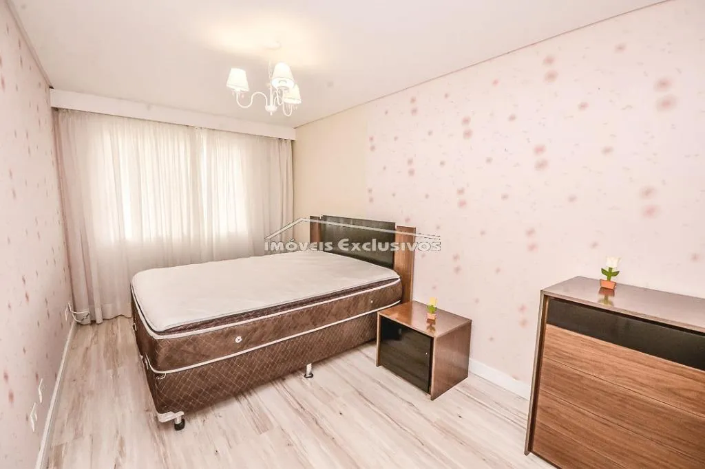 Furnished 253 m² house with 4 bedrooms and an open gas kitchen — photo 32
