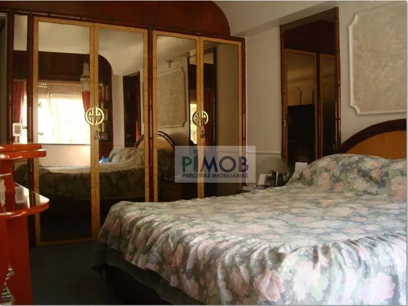 4-bedroom apartment with 4 baths and 340 m² — photo 18