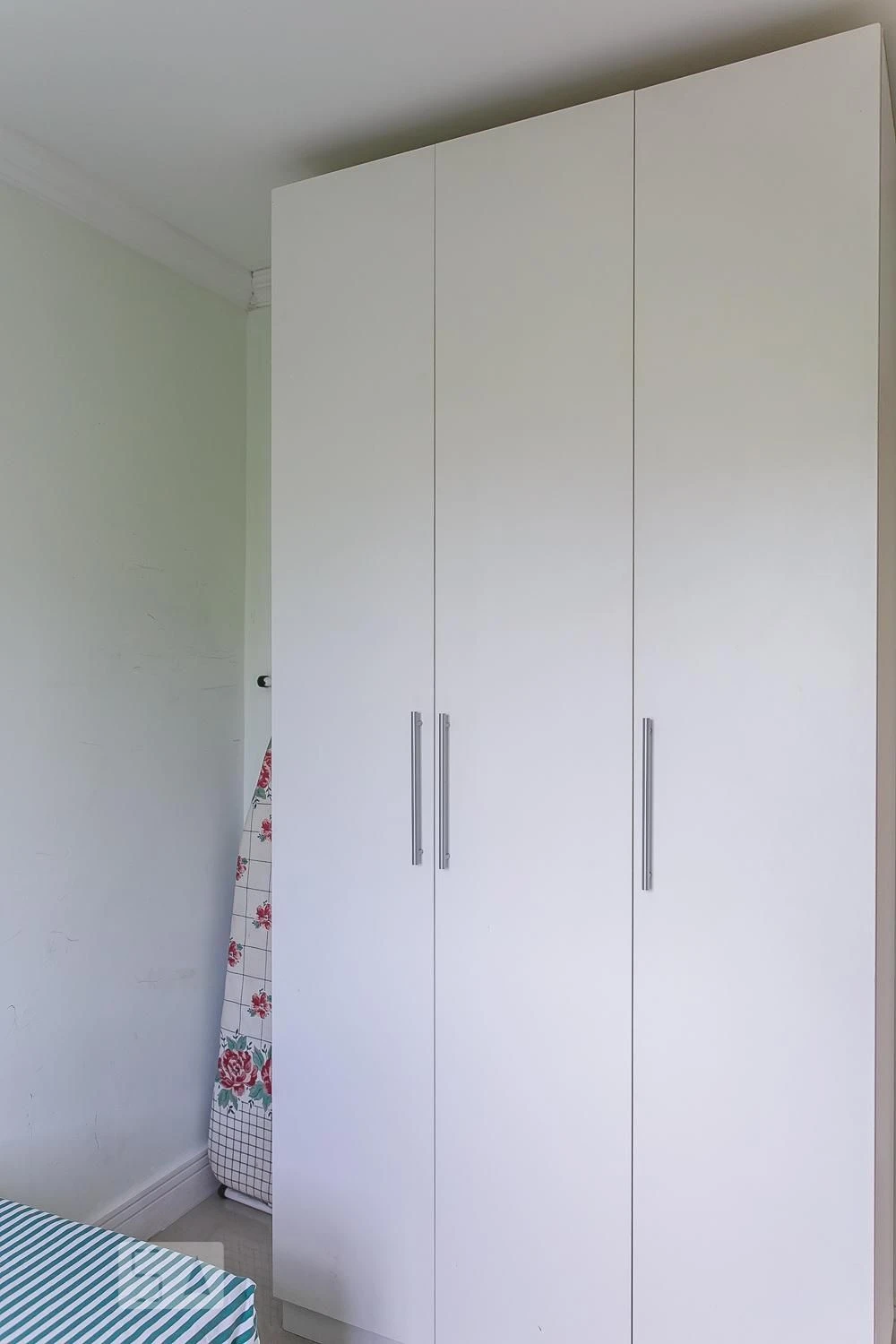 Furnished 2-bedroom apartment with a balcony — photo 33