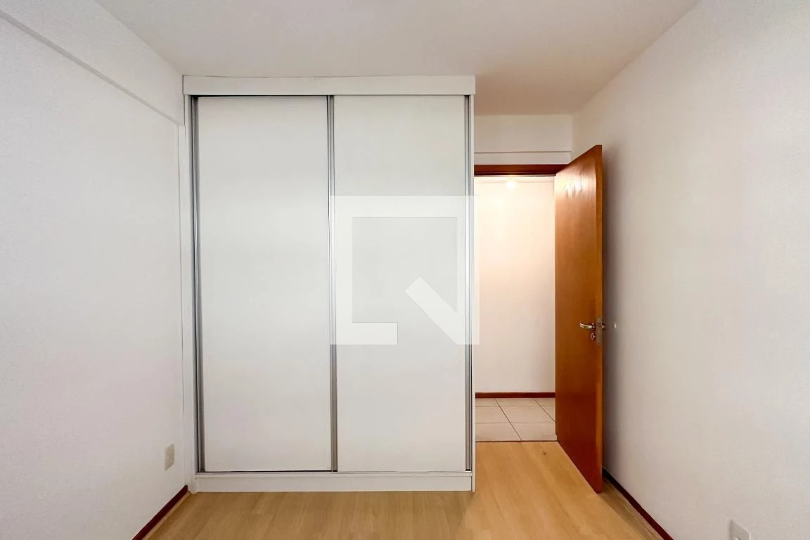 Mountain view in a 3-bedroom apartment, 87 m² — photo 12