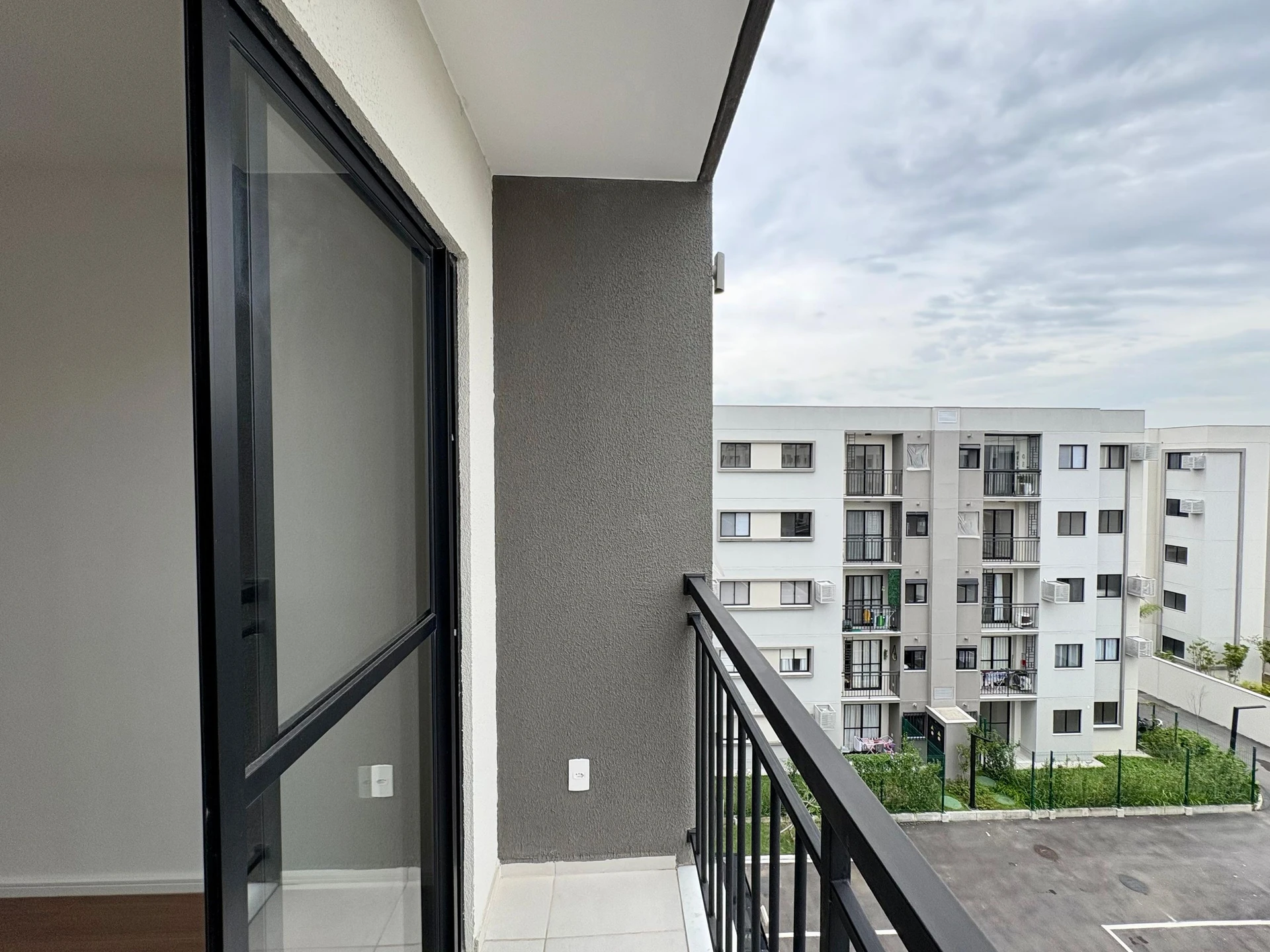 Washing machine in a 2-bedroom apartment, 42 m²