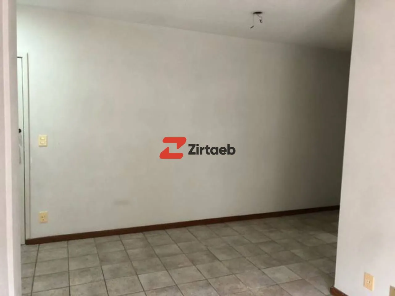 Квартира с 2 спальнями, балконом и видом на город — photo 25