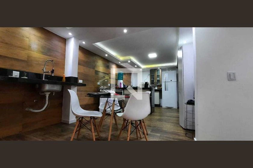 Casa para aluguel com 4 quartos e 300 m² — photo 5