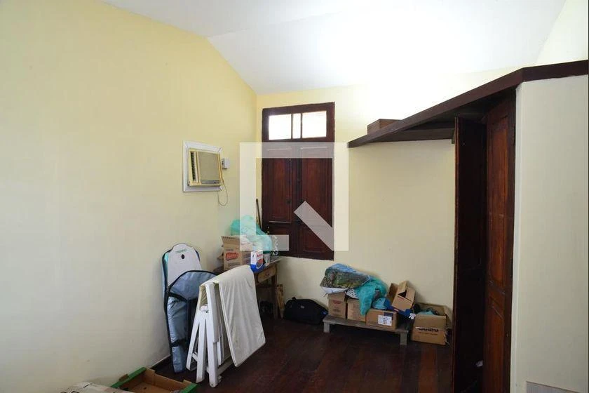 Unfurnished 6-bedroom apartment with 340 m² — photo 23
