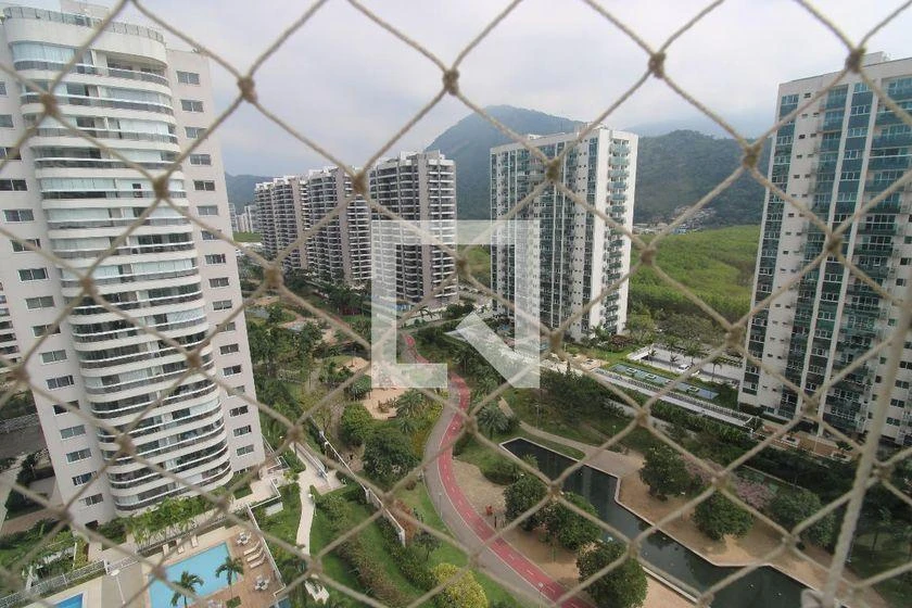 Furnished apartment, 115 m², with a grill on the balcony — photo 32