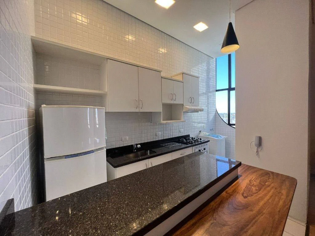 One-bedroom apartment with a private pool in Curitiba — photo 28