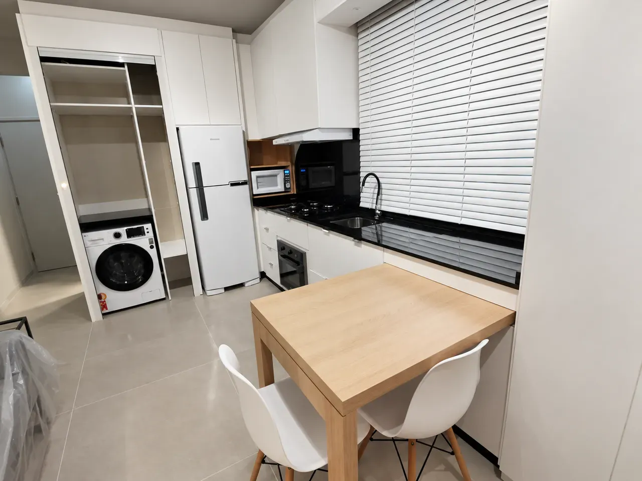 Furnished studio of 30 m² with 1 bedroom and pets — photo 14