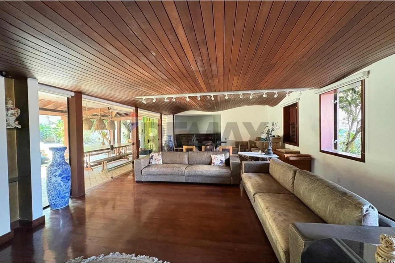 Furnished house with 5 bedrooms and 5 bathrooms — photo 9