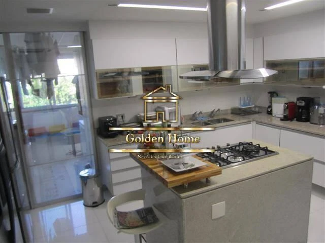 Furnished 300 m² apartment with 4 en-suites and 4 parking — photo 21