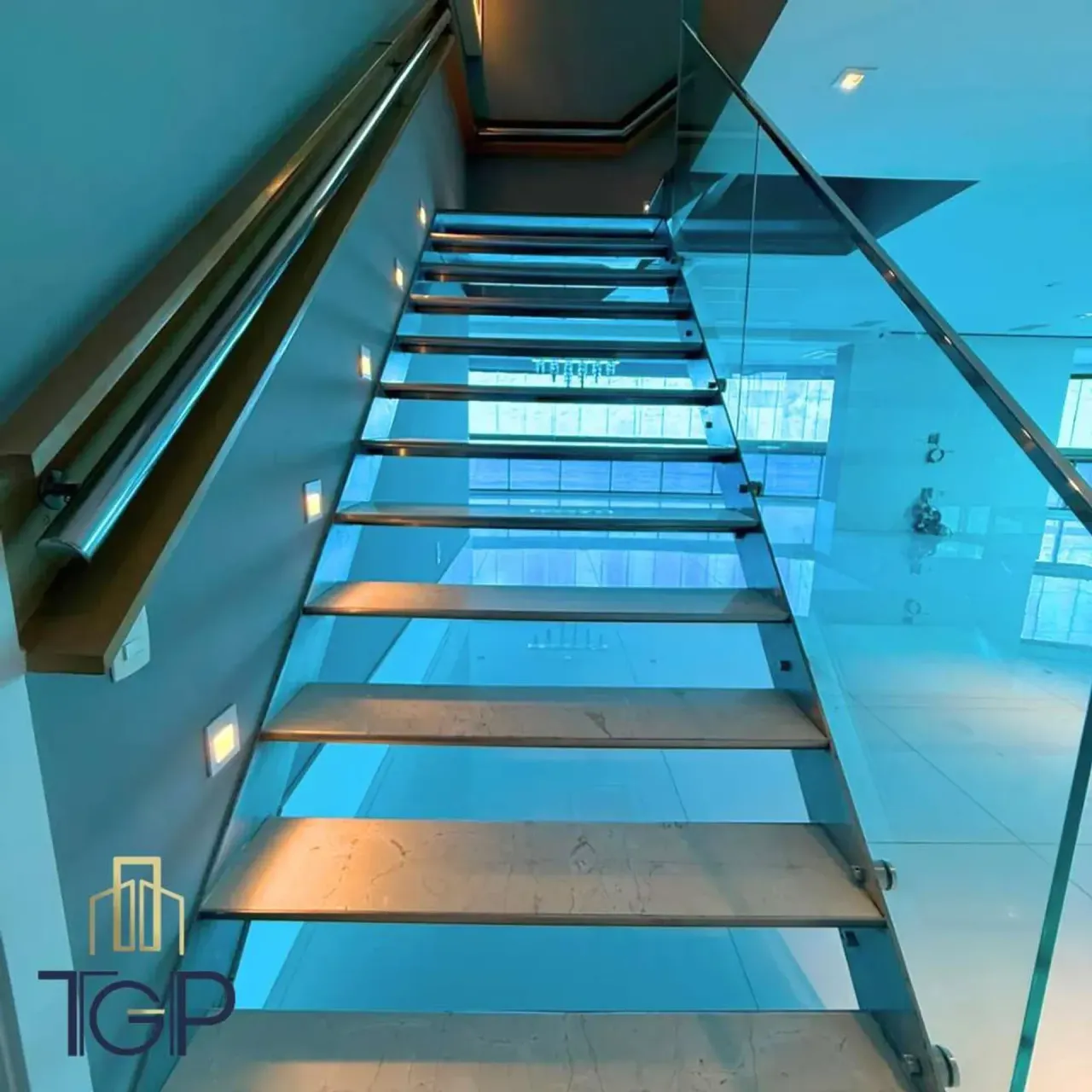 779 m² apartment with water view and 5 parking — photo 19