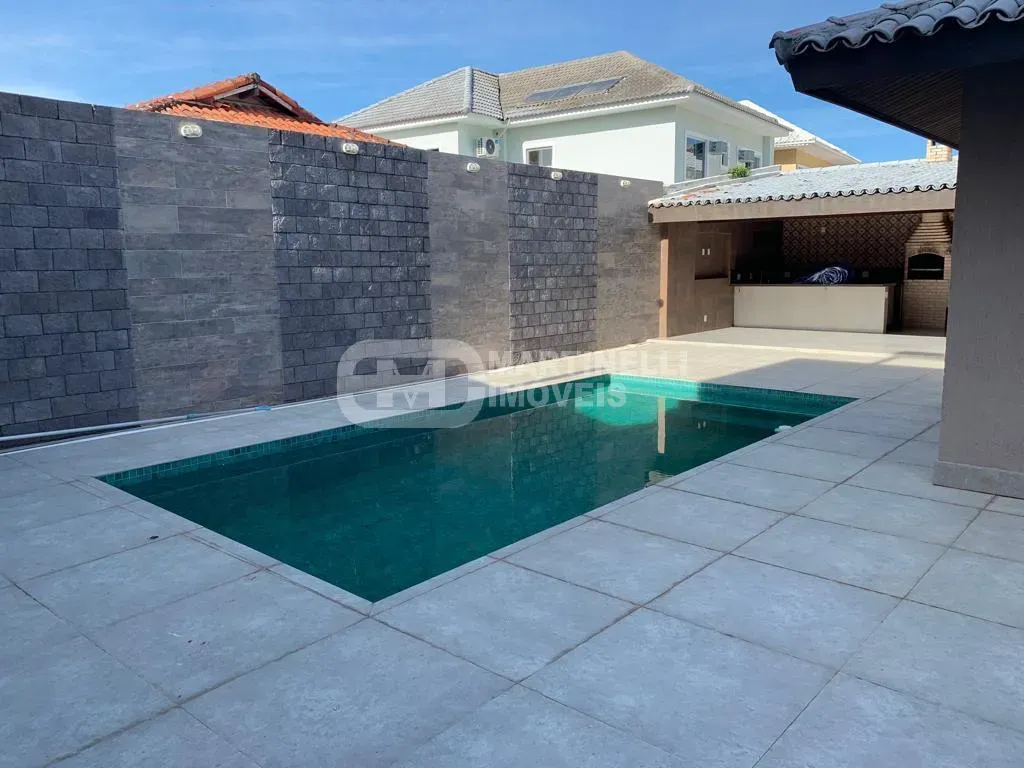 Casa de 420 m² com varanda gourmet e banheira — photo 6