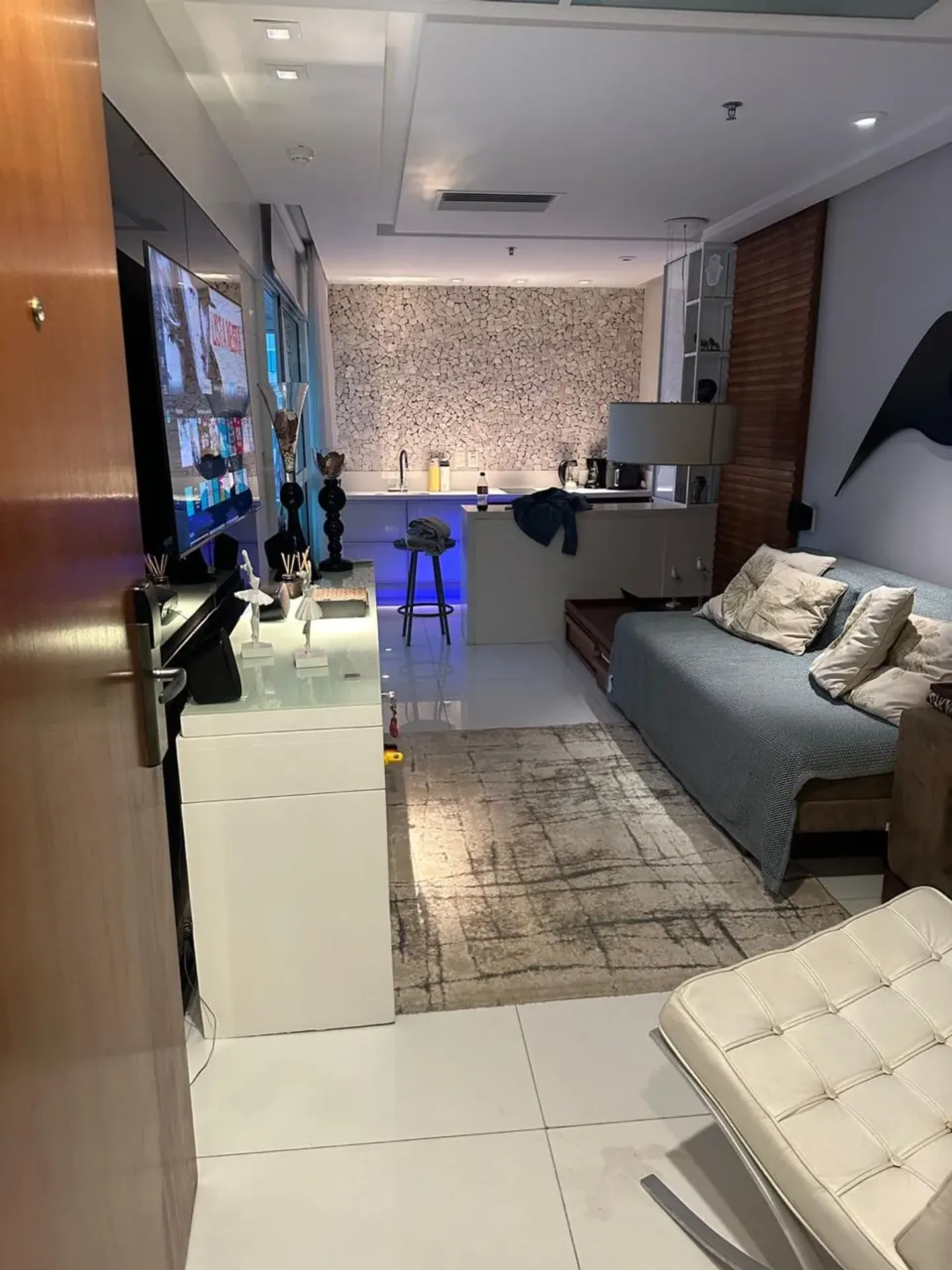 Apartamento mobiliado com cozinha americana e varanda — photo 6