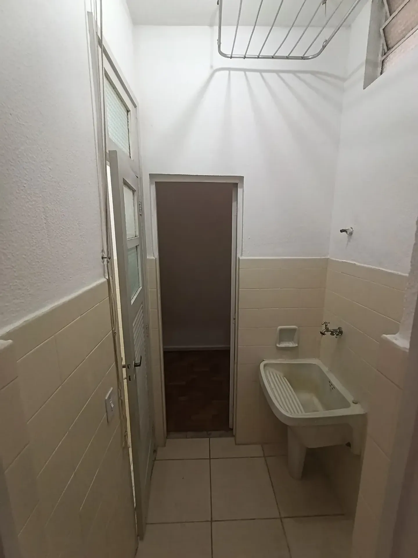 11th-floor apartment with 2 bedrooms and 2 bathrooms — photo 24