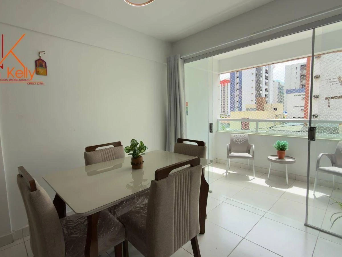 3-bedroom apartment with a washing machine in João Pessoa — photo 9