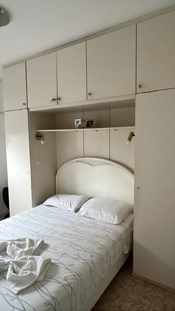 Unfurnished apartment with 2 bedrooms and a gas kitchen — photo 2
