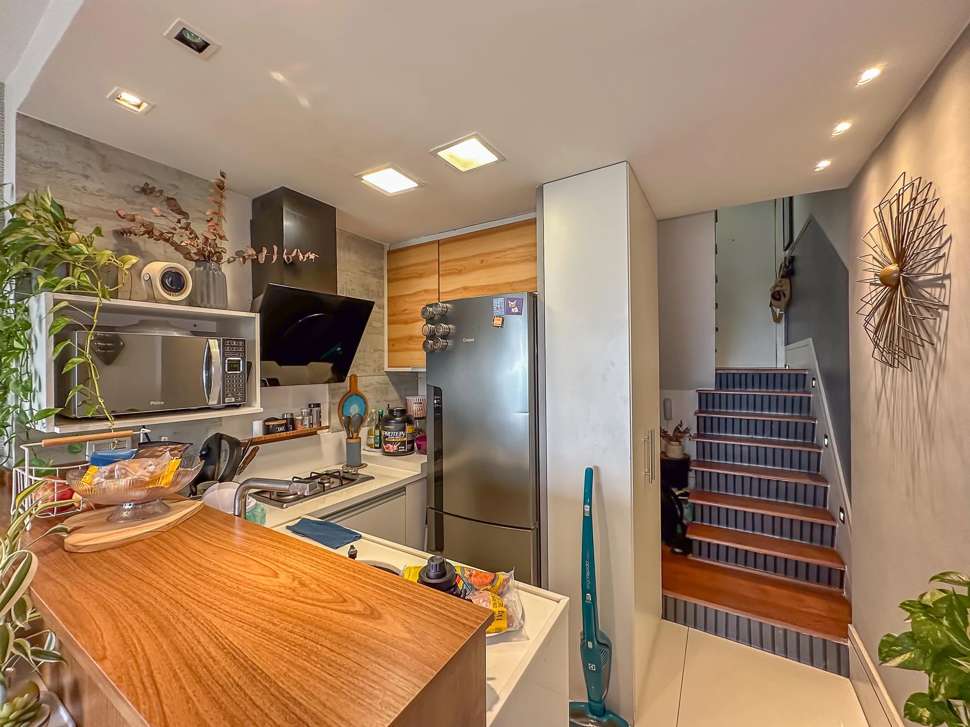 Furnished 2-bedroom apartment with 2 bathrooms — photo 40