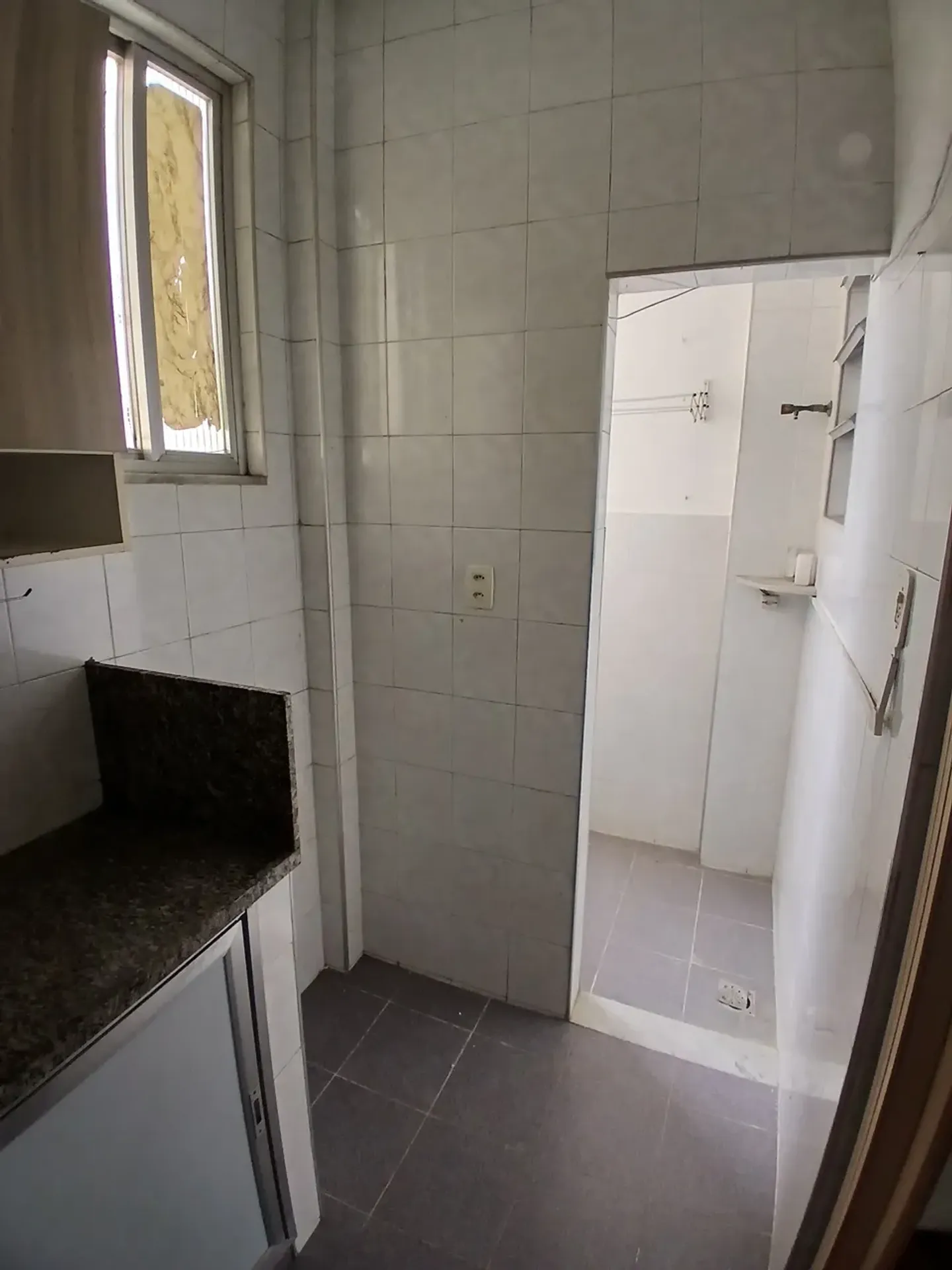 43 m² apartment with 1 bedroom and a laundry area — photo 11