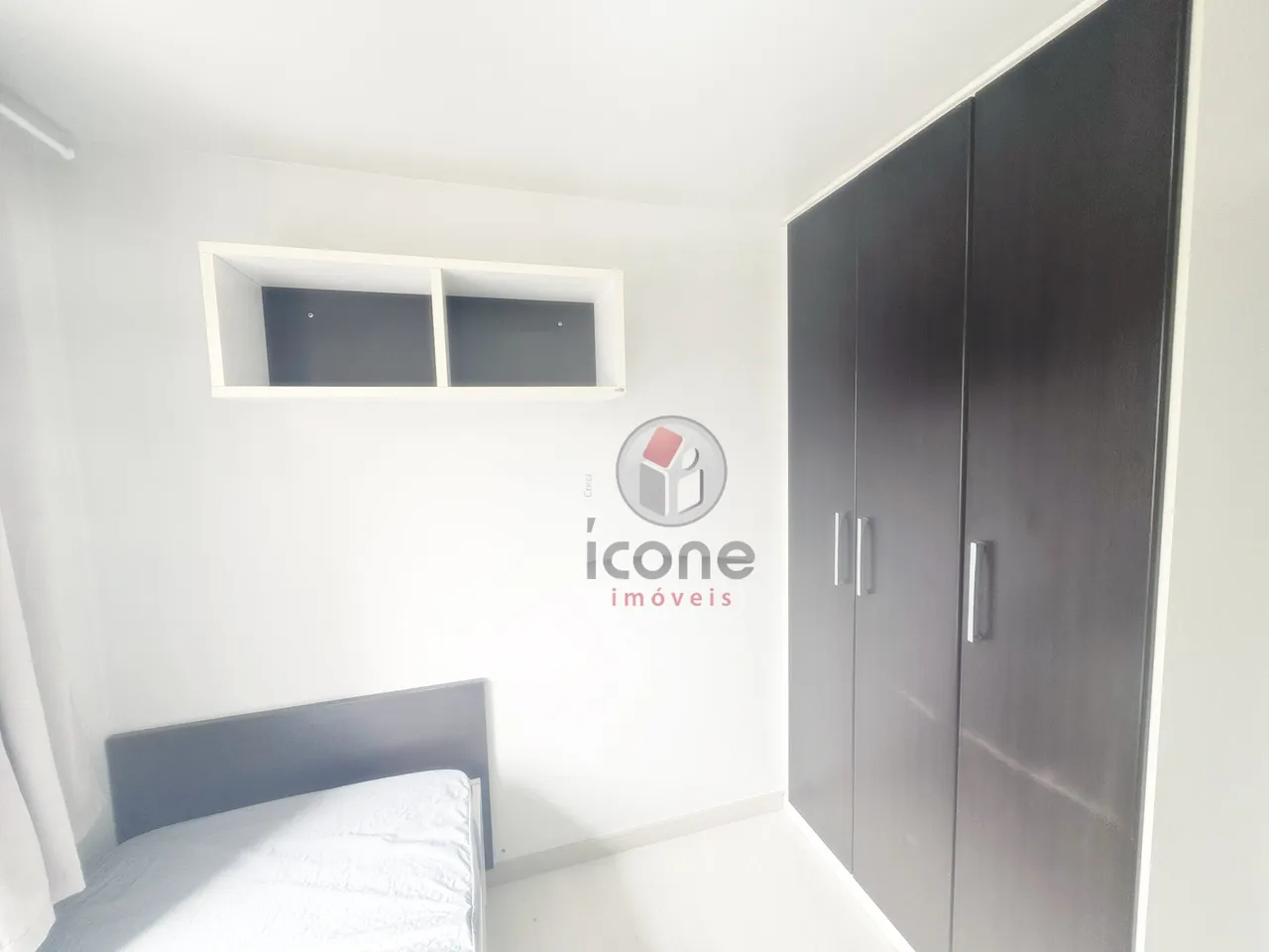 Home office in a 2-bedroom apartment, 52 m² — photo 9