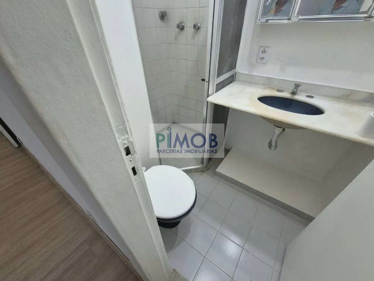 Apartment on the 3rd floor with a washing machine — photo 32