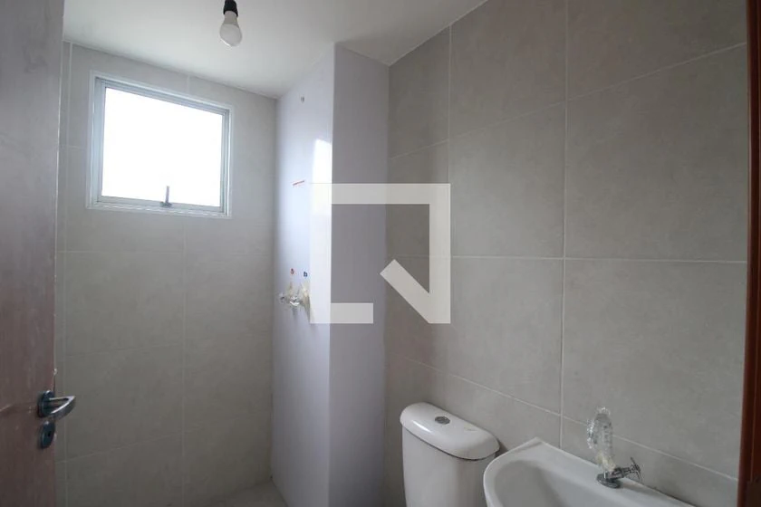 Apartamento de 2 quartos em condomínio com piscina — photo 13