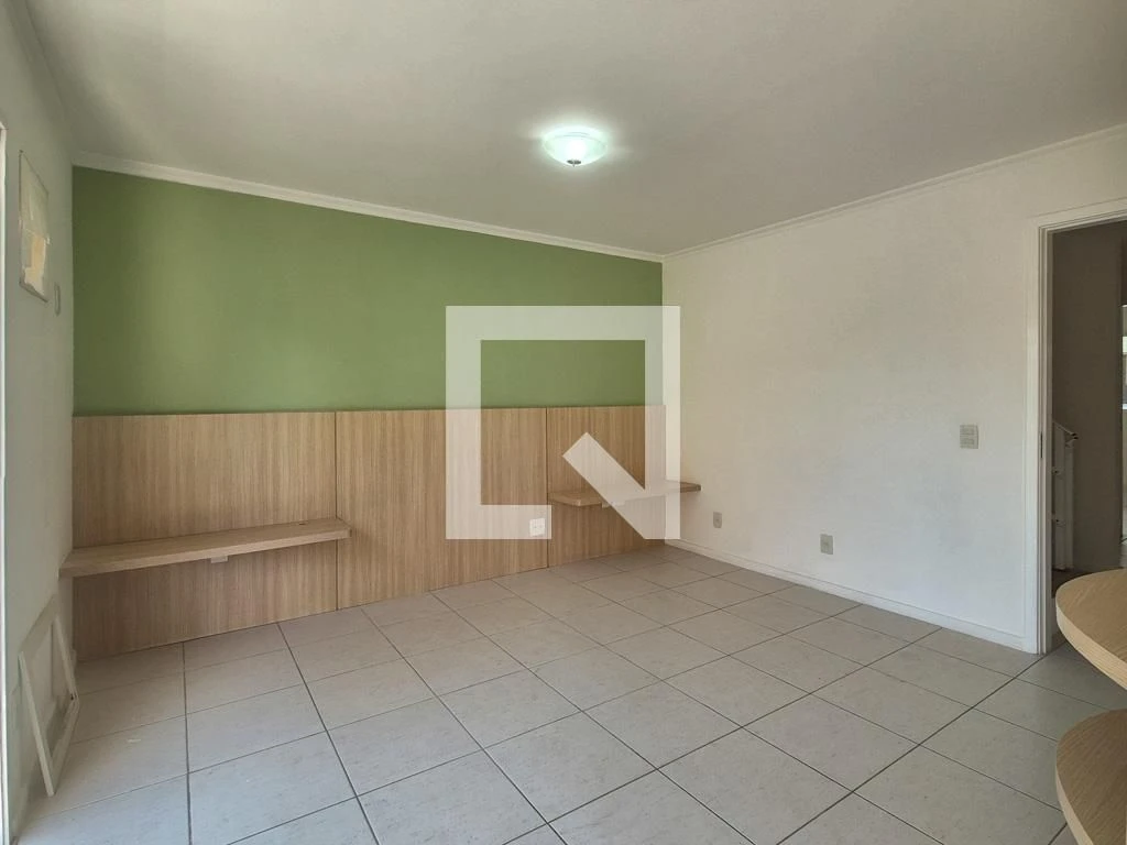 Casa de 4 dormitorios con balcón y 3 plazas de parking — photo 16