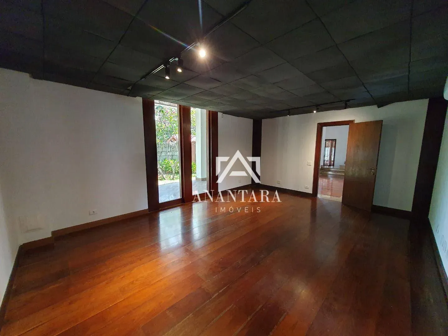 Casa duplex para locação com 4 suítes e 18 vagas — photo 34