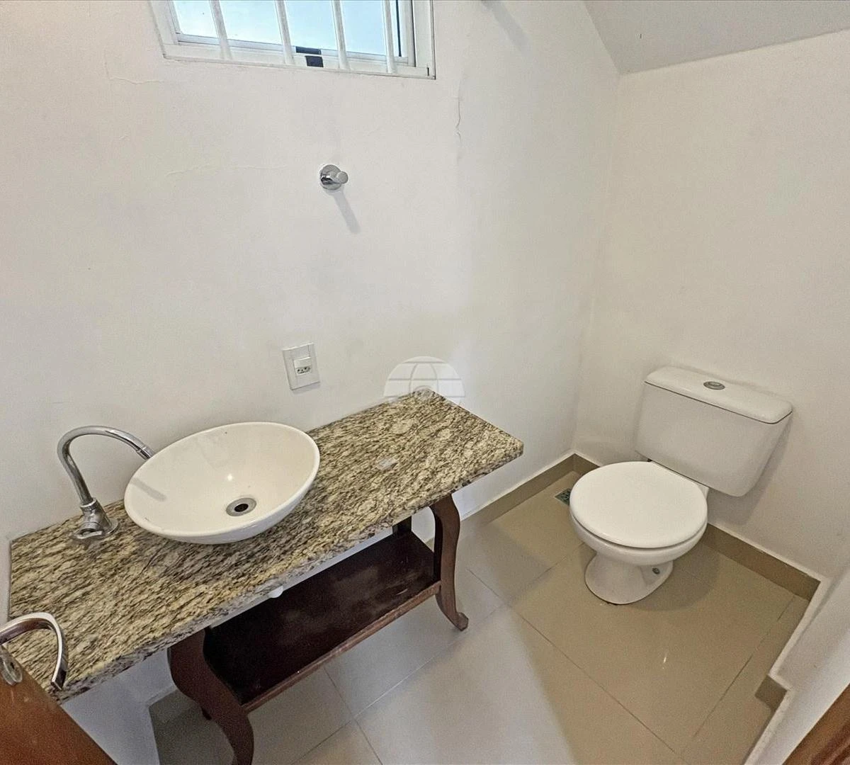 Casa de 178 m² com banheira e varanda envidraçada — photo 28