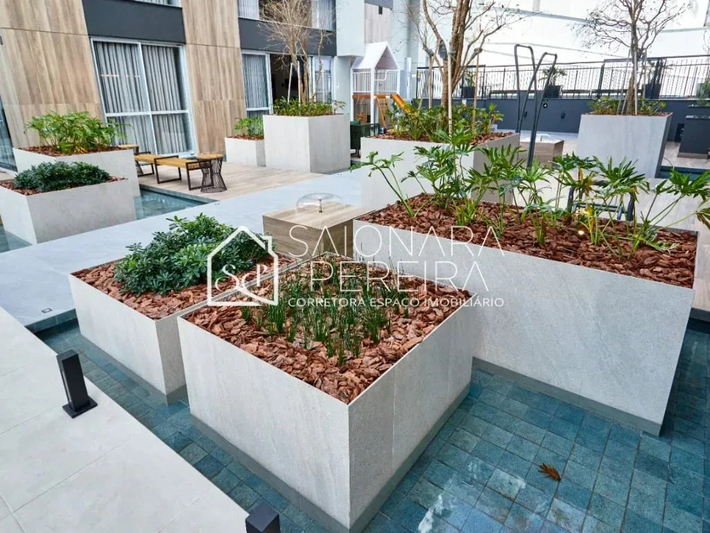 79 m² apartment with 2 bedrooms and a balcony — photo 3