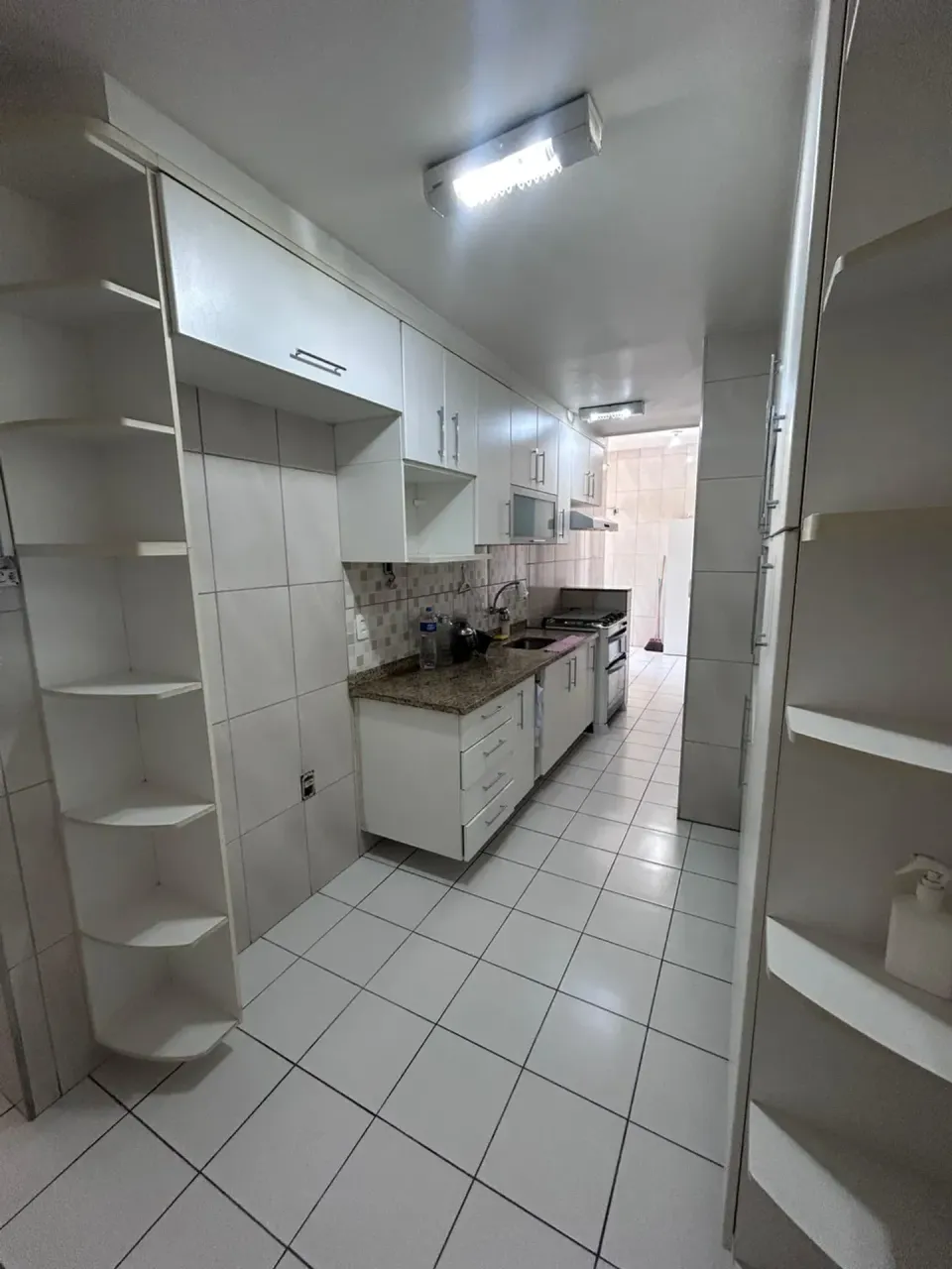 Apartment with a closed kitchen and gas stove — photo 18