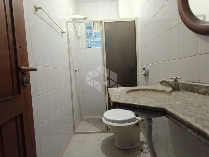 Furnished 360 m² house with 3 bedrooms and 6 parking spaces — photo 33