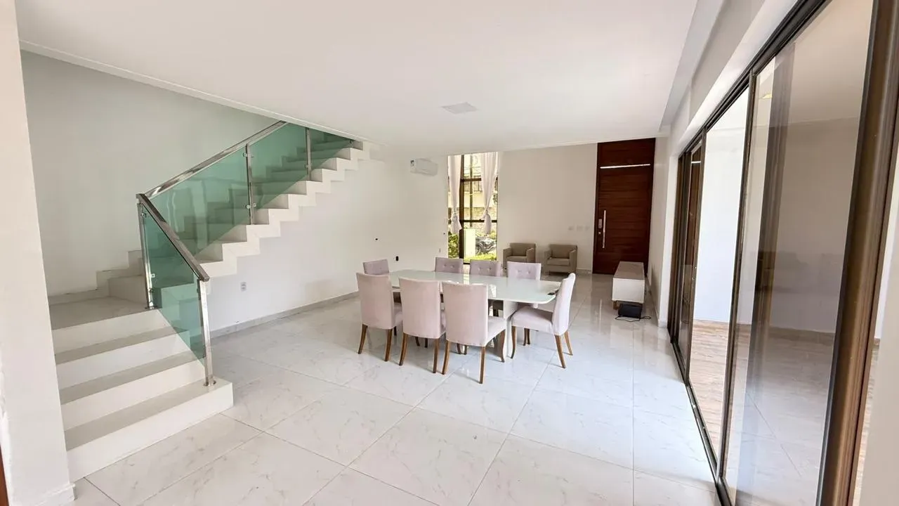 Furnished house with 4 en-suite bedrooms and 481 m² — photo 14