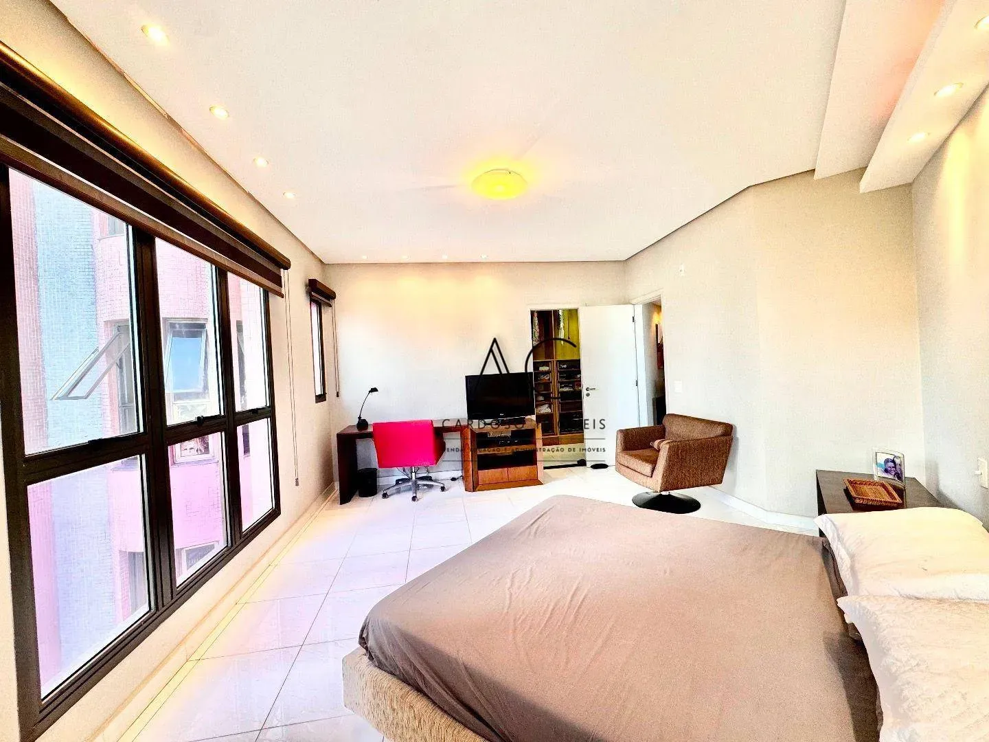 Water view in a 2-bedroom apartment, 107 m² — photo 13